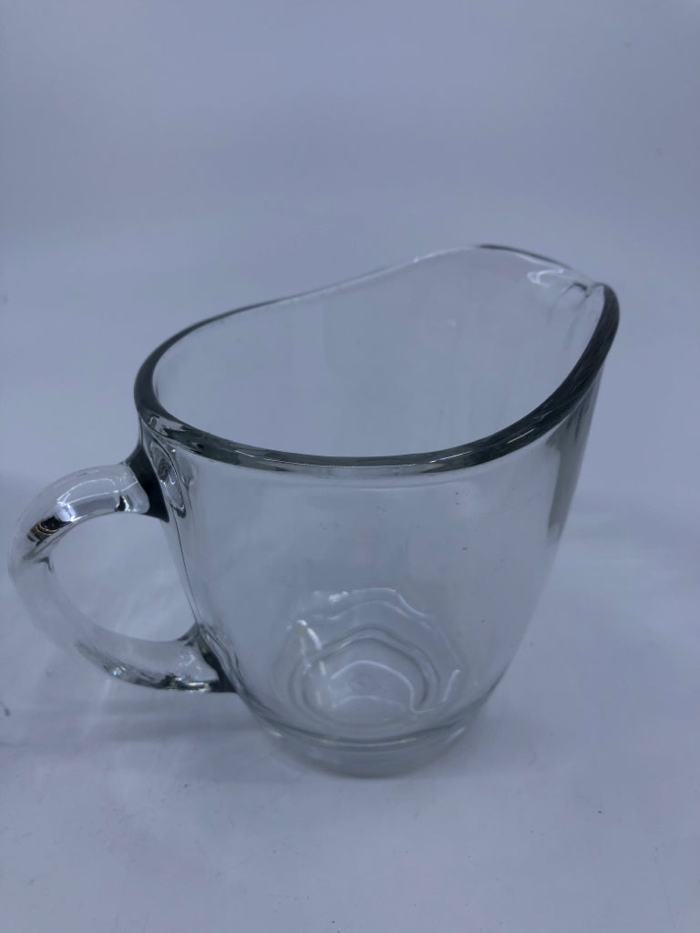 2PC GLASS CREAMER AND SUGAR.