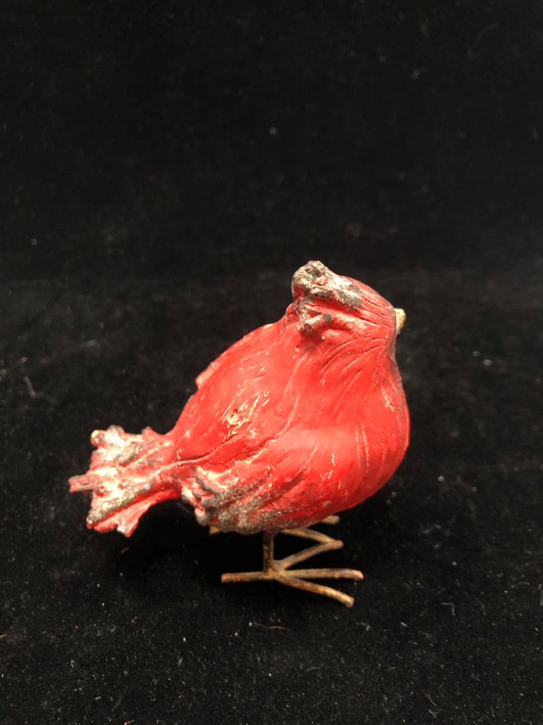 CARDINAL GLITTER FIGURINE.