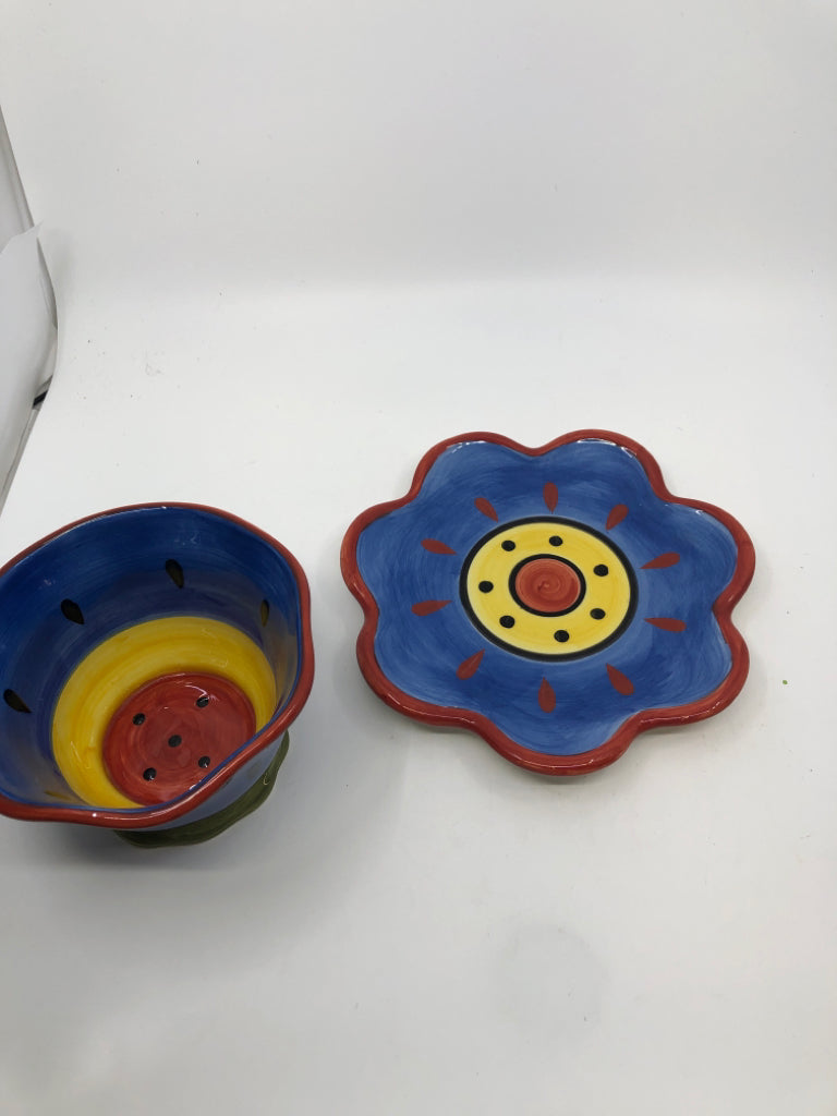 BLUE AND RED FLOWER BOWL AND PLATE SET.