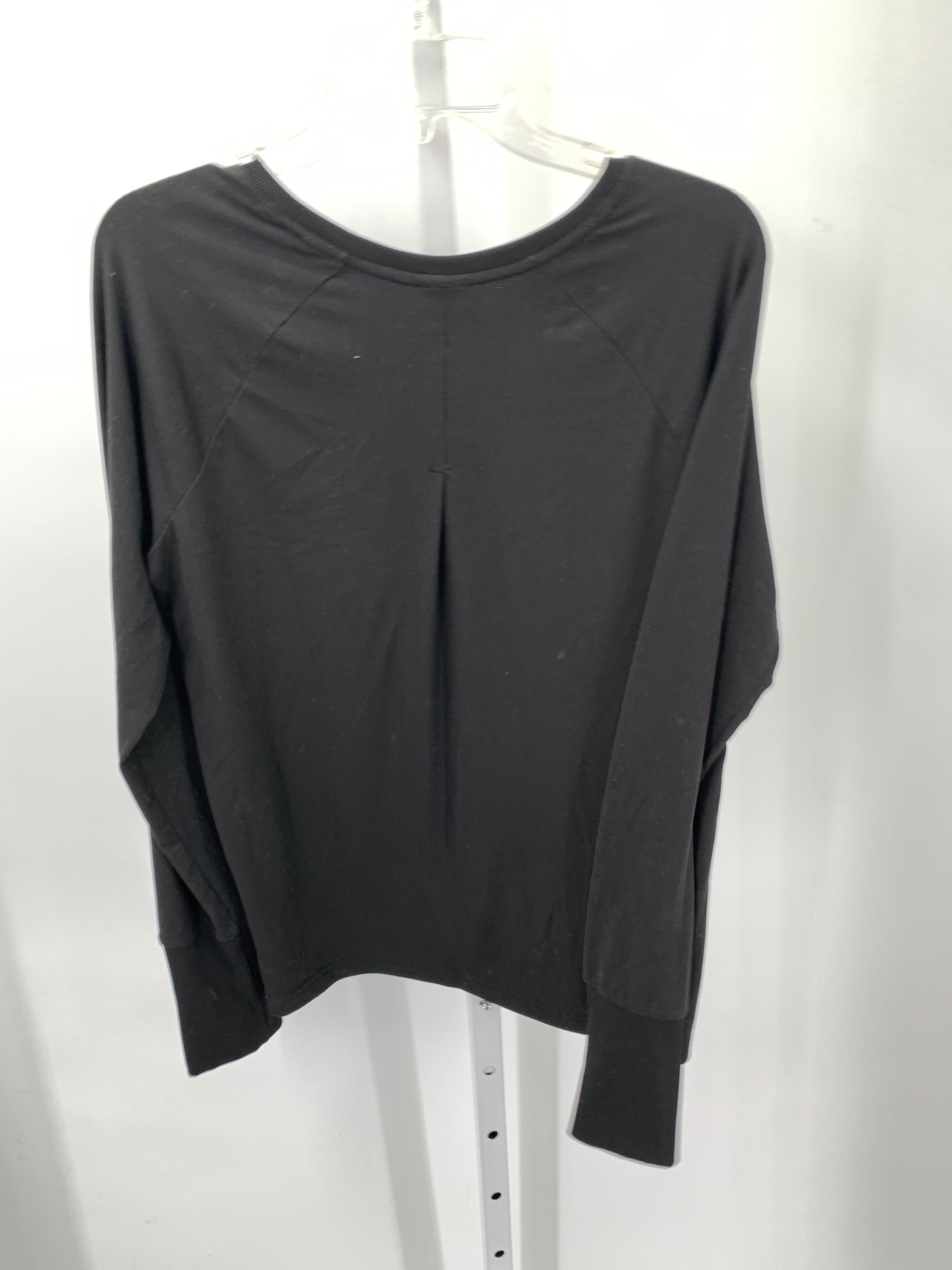 Avia Size Medium Misses Long Sleeve Shirt