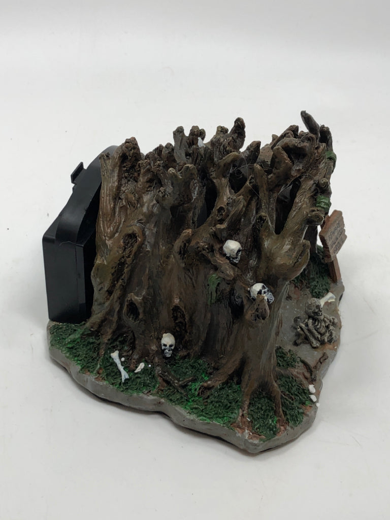 SPOOKY TOWN HAUNTED GROVE- LEMAX
