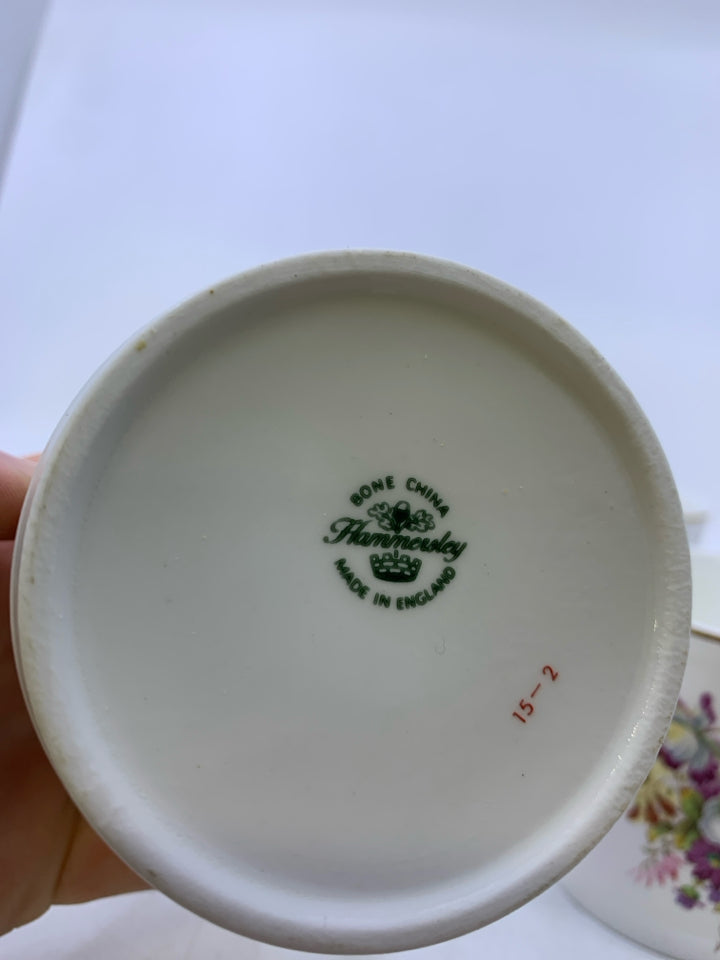 4 VTG WHITE W/ GOLD DETAILS MUGS.