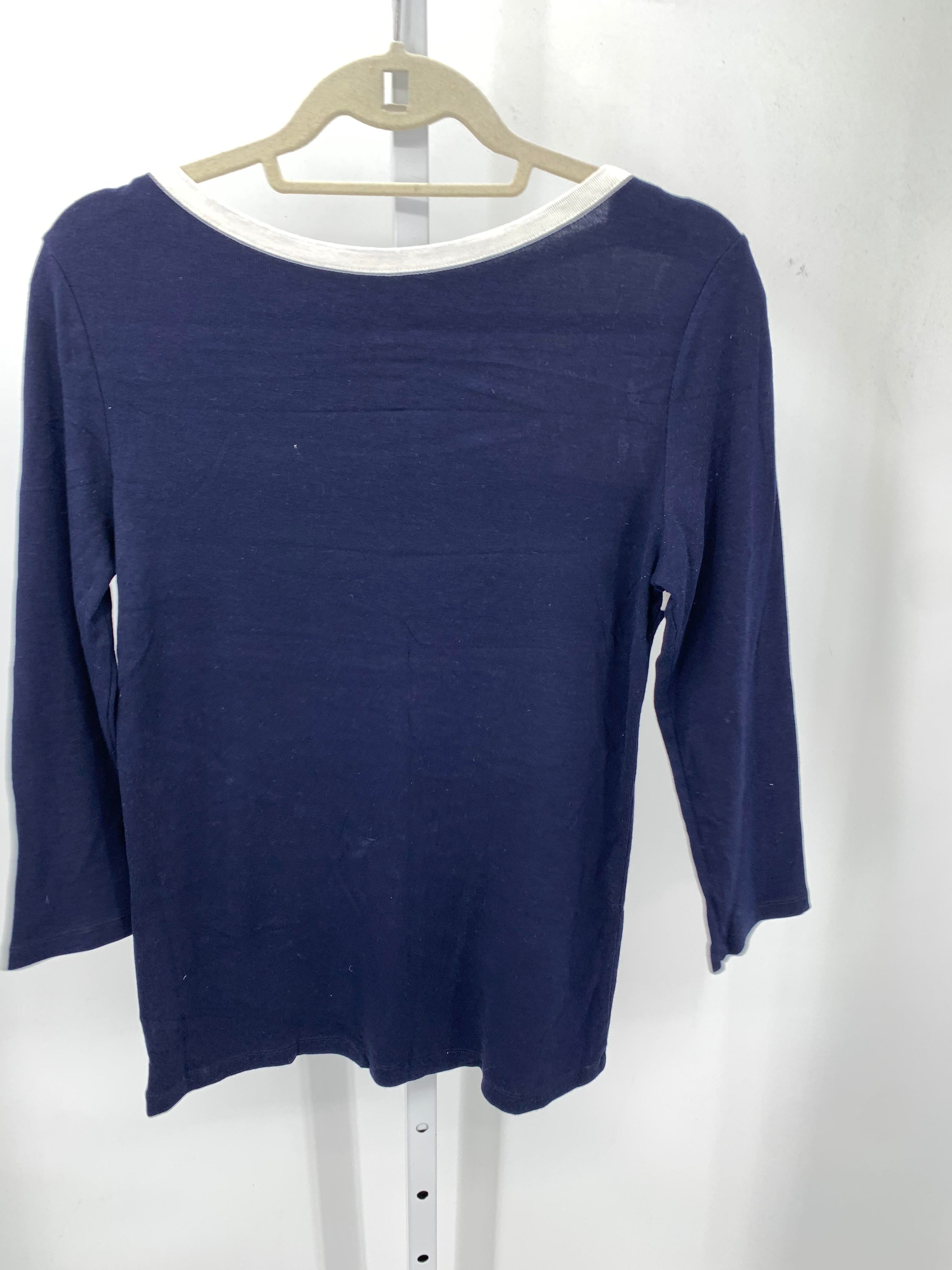 Gap Size Large Misses 3/4 Sleeve Shirt