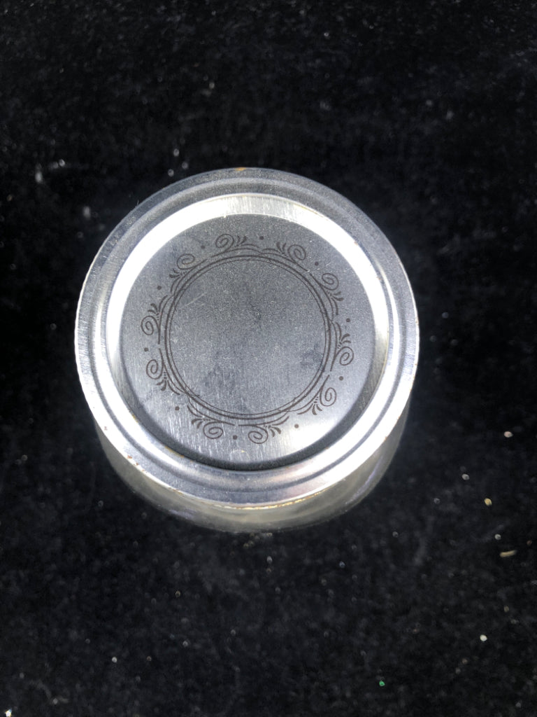 KERR MASON JAR W/LID.