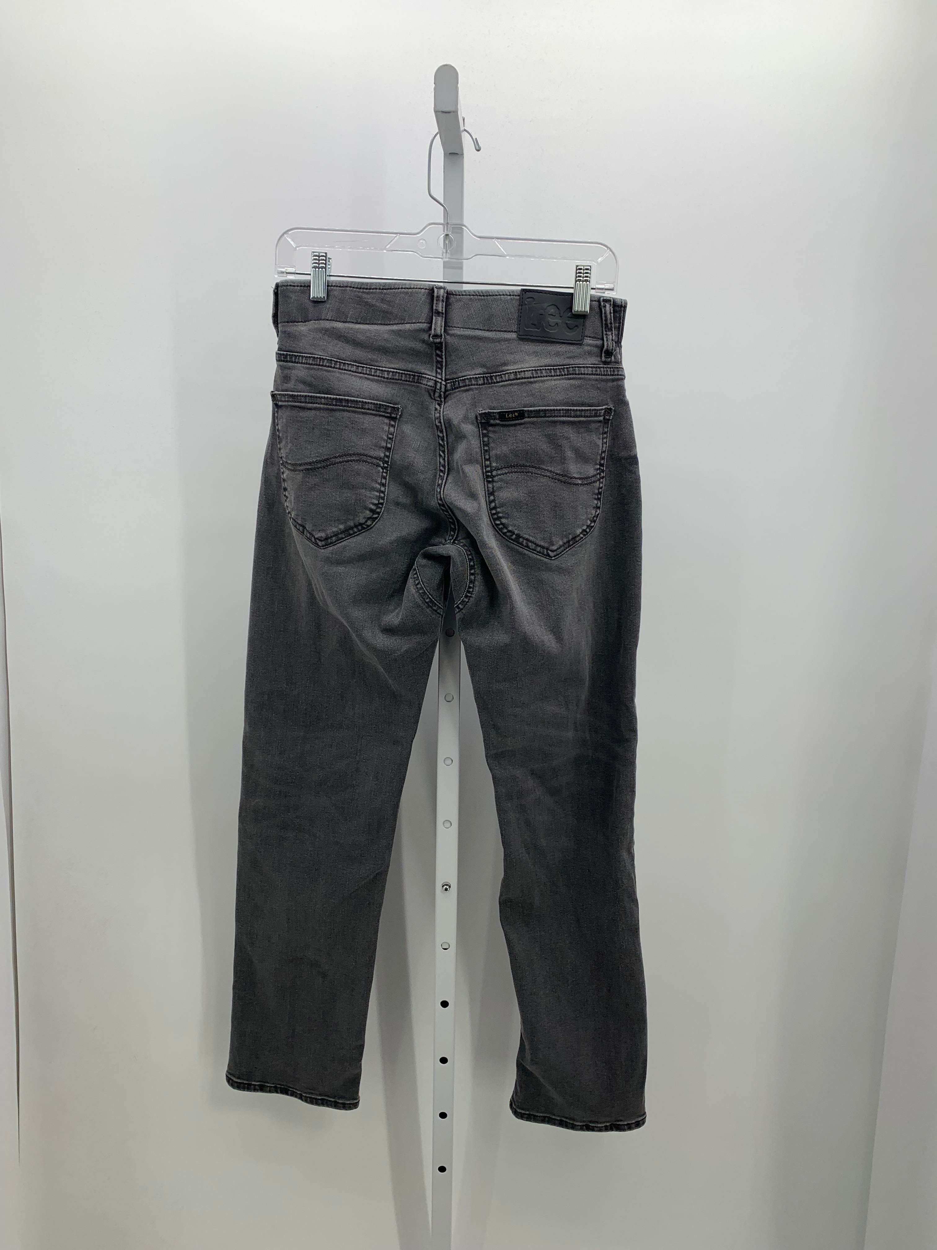 STRAIGHT TAPER JEANS
