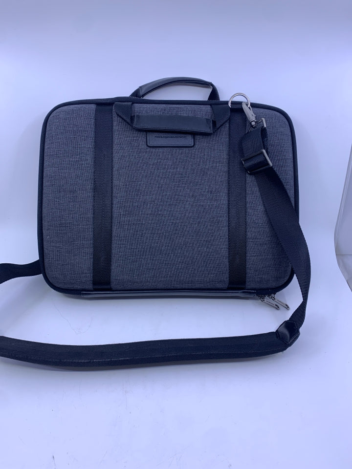 GRAY LAPTOP CASE ROVINGWORK.