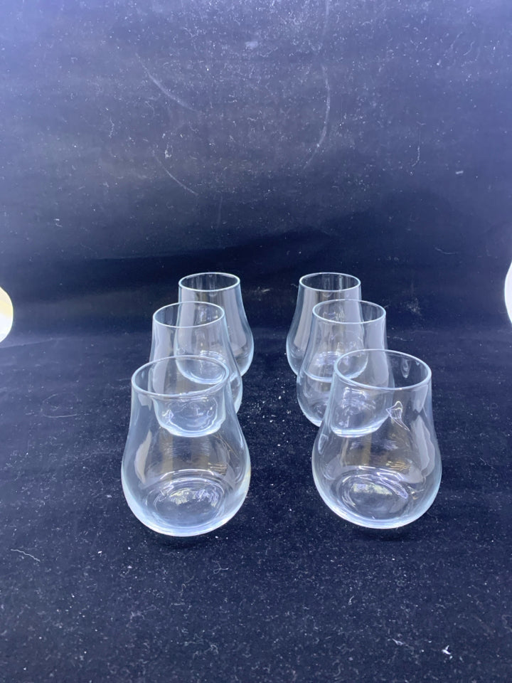 6 GLASS PEAR SHAPE WINE GLASSES.