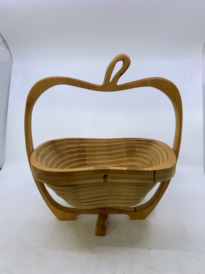 COLLAPSIBLE APPLE SHAPED WOOD BASKET BONNIE & POP.