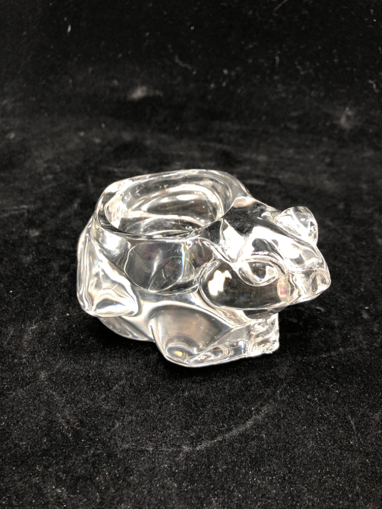 GLASS FROG VOTIVE HOLDER.