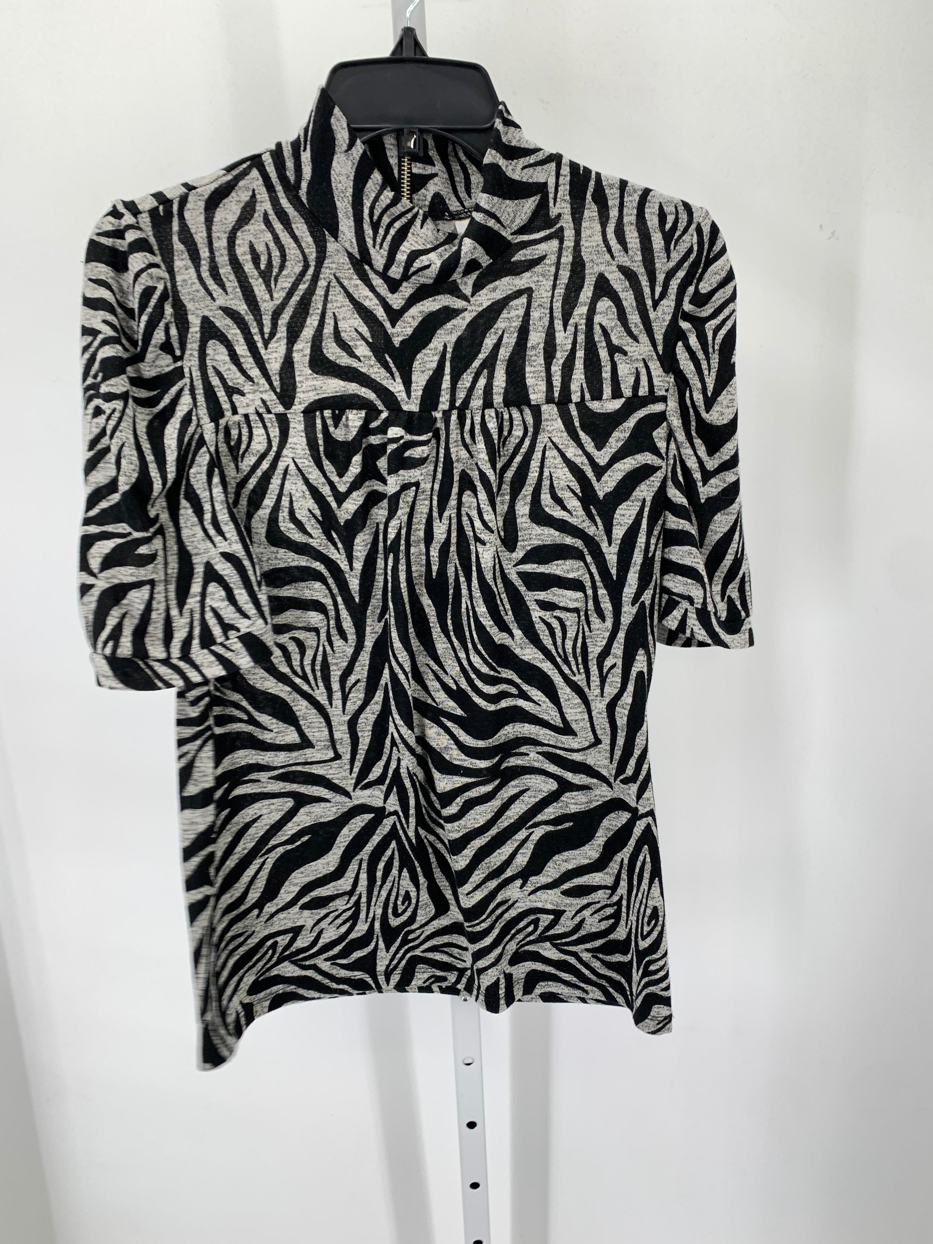 Heart Soul Size Extra Large Juniors Short Sleeve Shirt