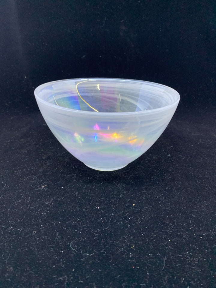 WHITE IRIDESCENT BOWL.