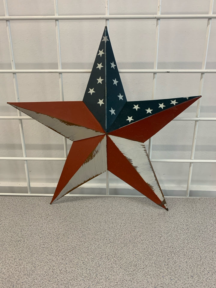 PRIMITIVE FLAG METAL HANGING STAR.