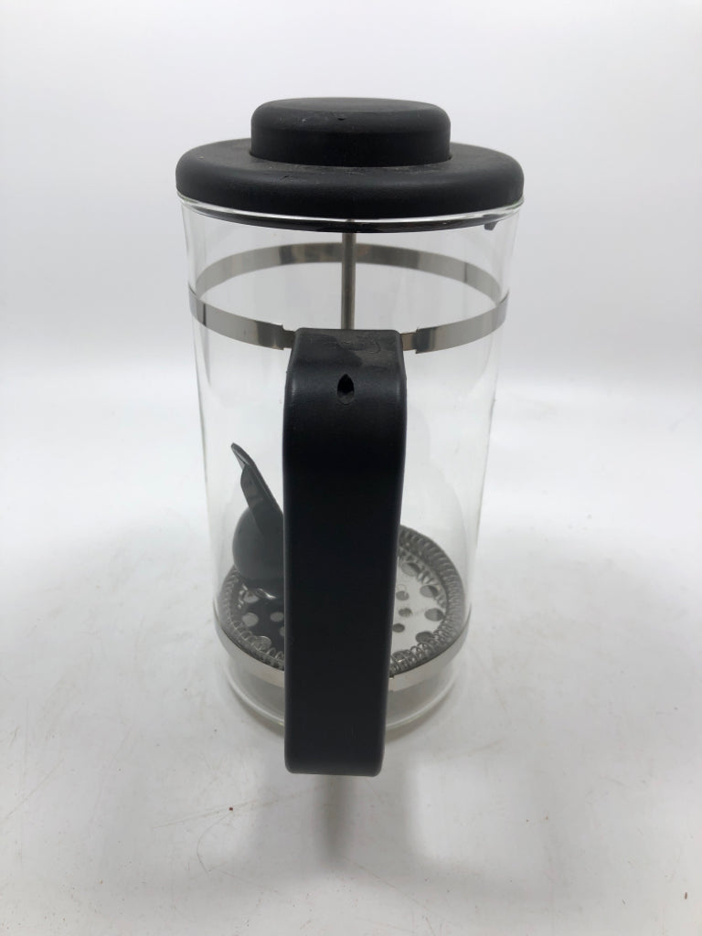 BODUM FRENCH PRESS W/SCOOP.