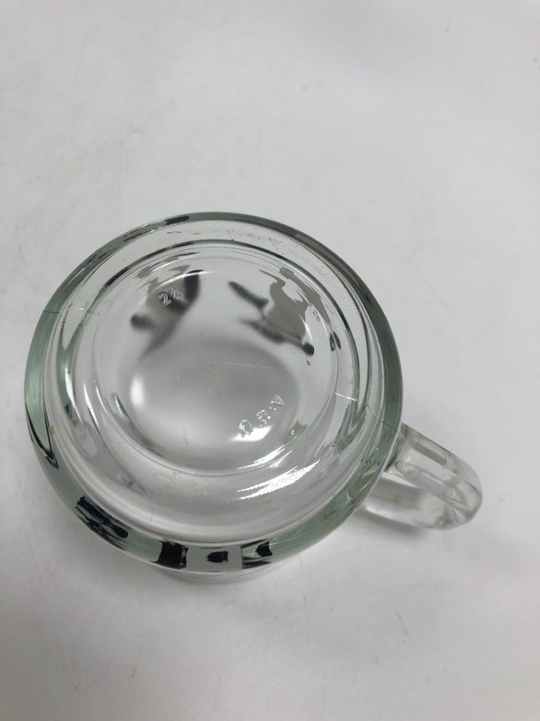 4 PENGUIN GLASS MUGS.