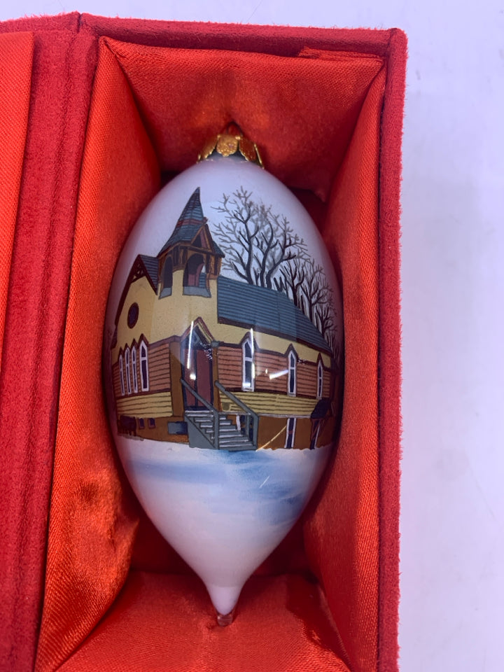BERLIN MASS COMMUNITY CENTER ORNAMENT IN BOX.