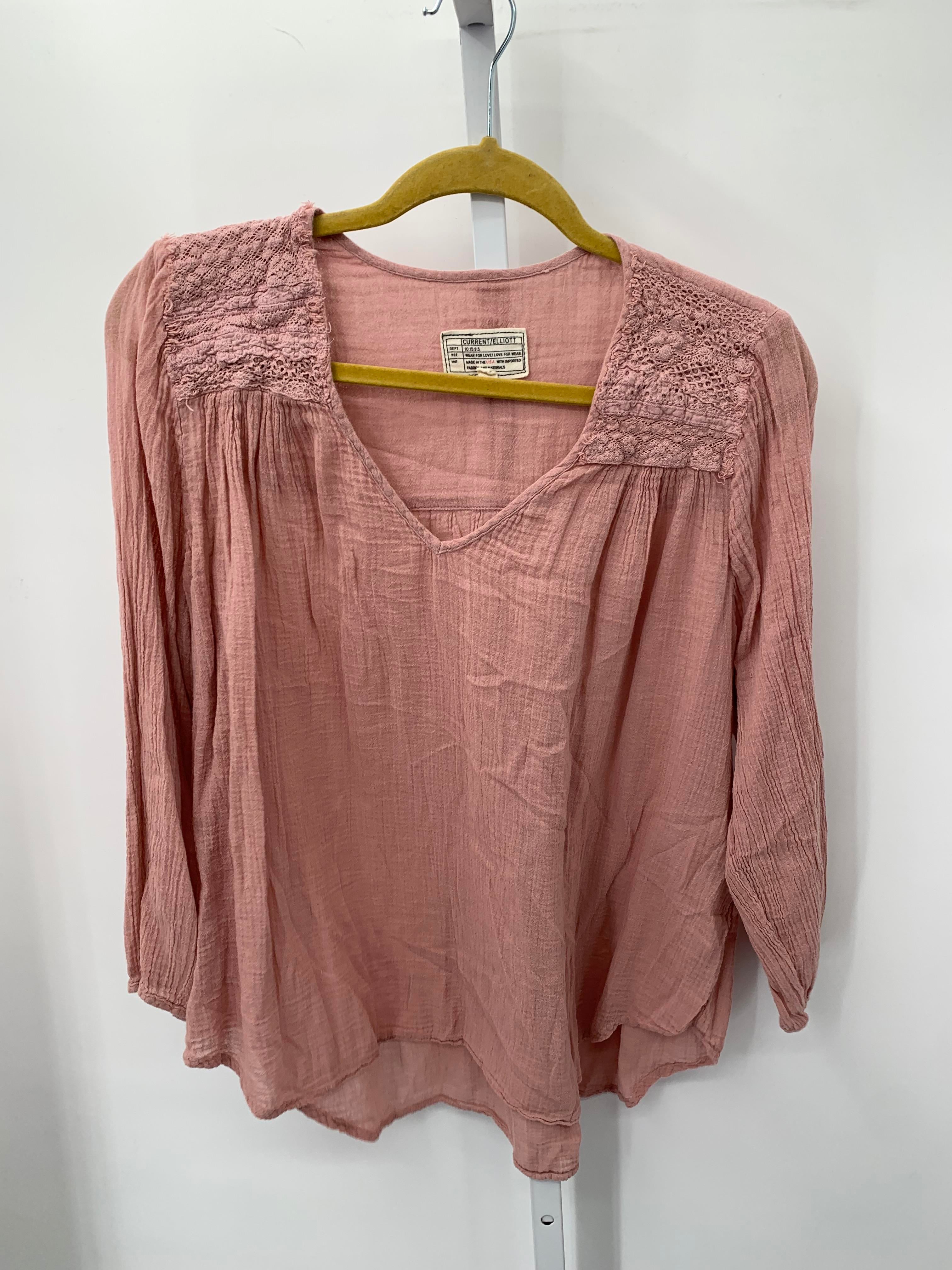 Size Small Misses 3/4 Sleeve Shirt