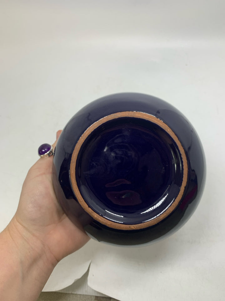 COBALT BLUE BOWL W/ GOLD RINGS.
