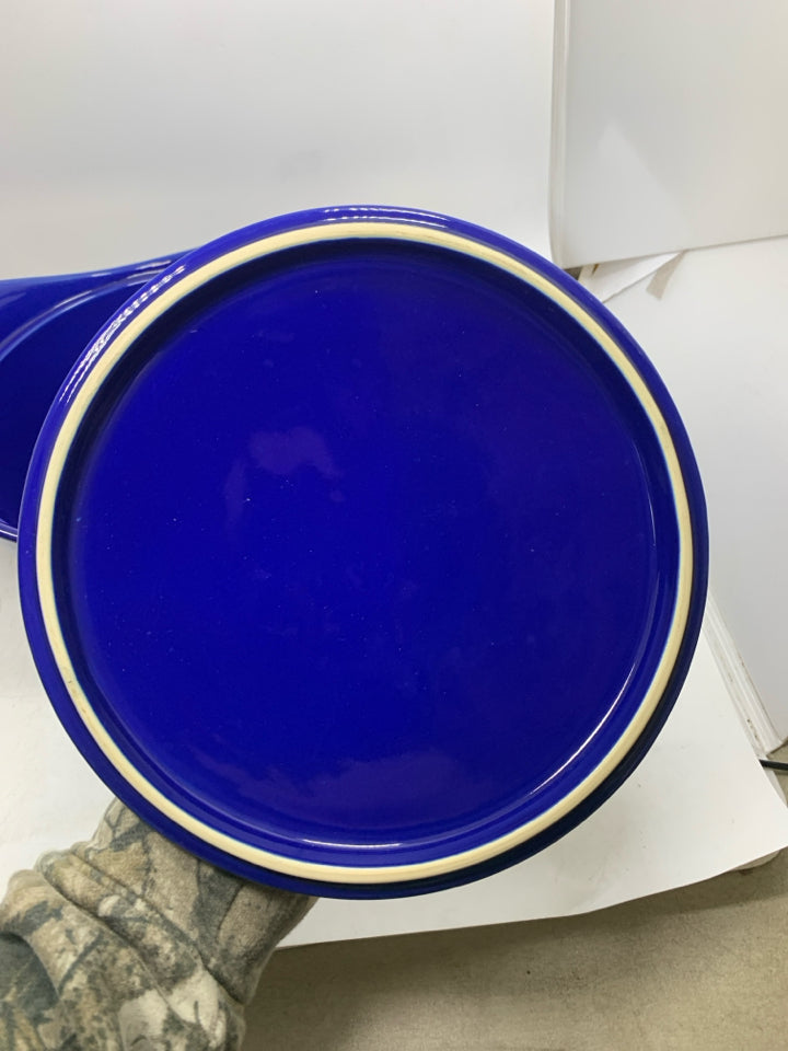 CIRCLE COBALT BLUE COVER DISH W/ HANDLES.