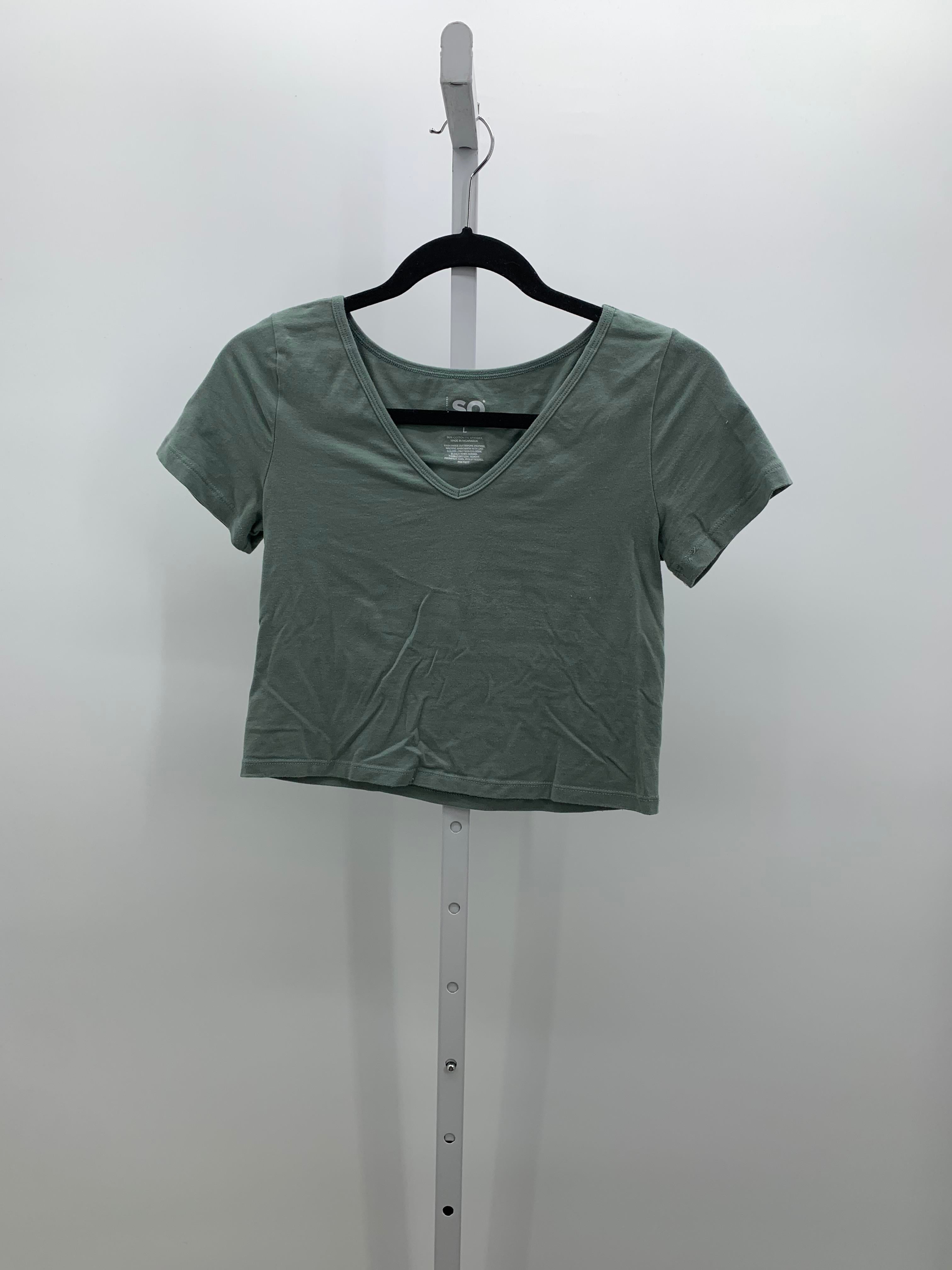 SO Size Large Juniors Short Sleeve Shirt