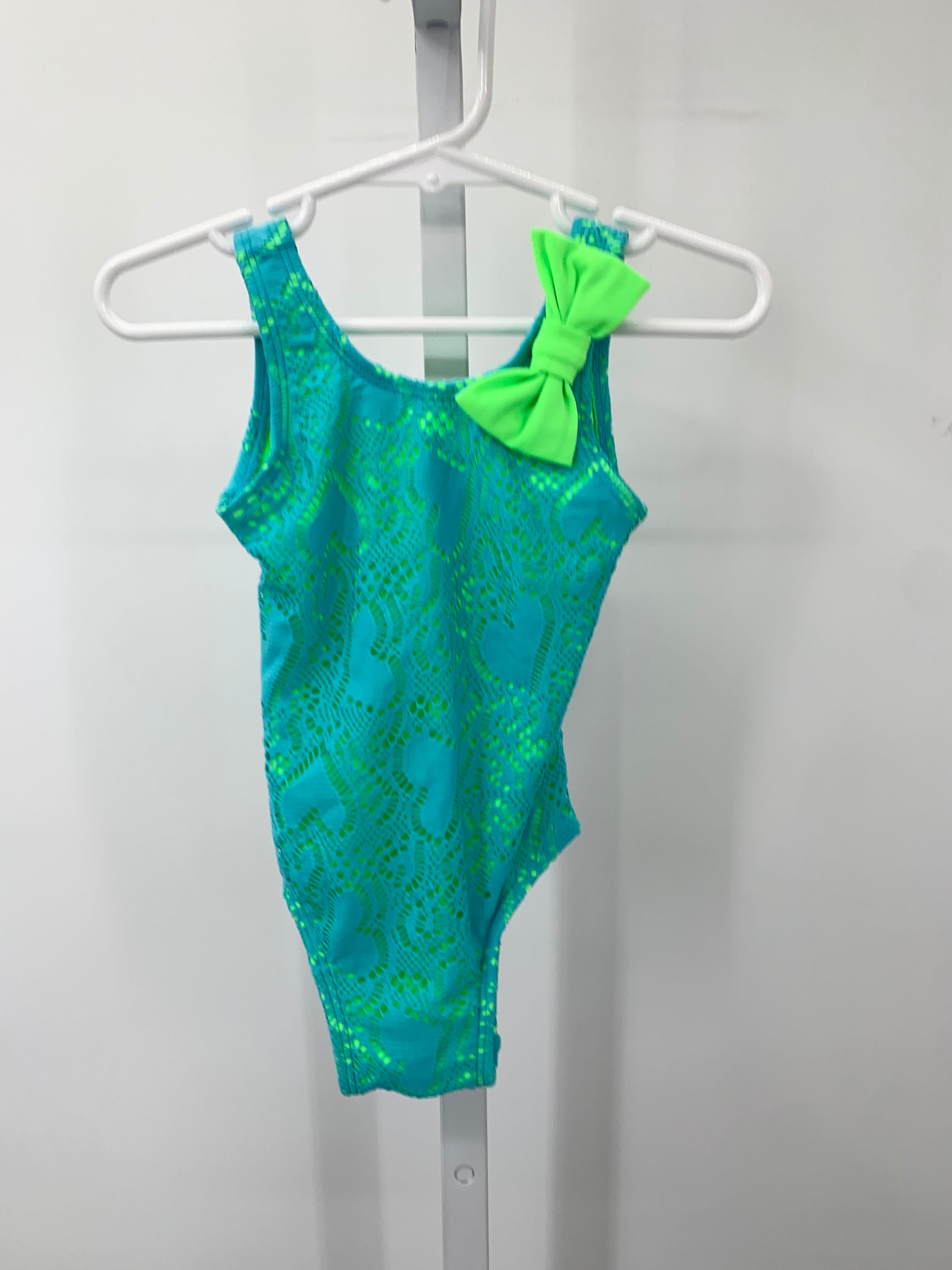 HEARTS GREEN SWIM