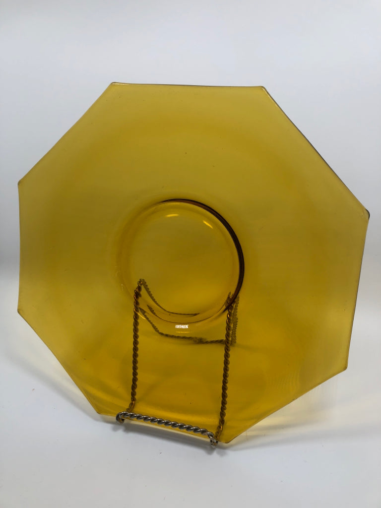 AMBER GLASS PLATTER.