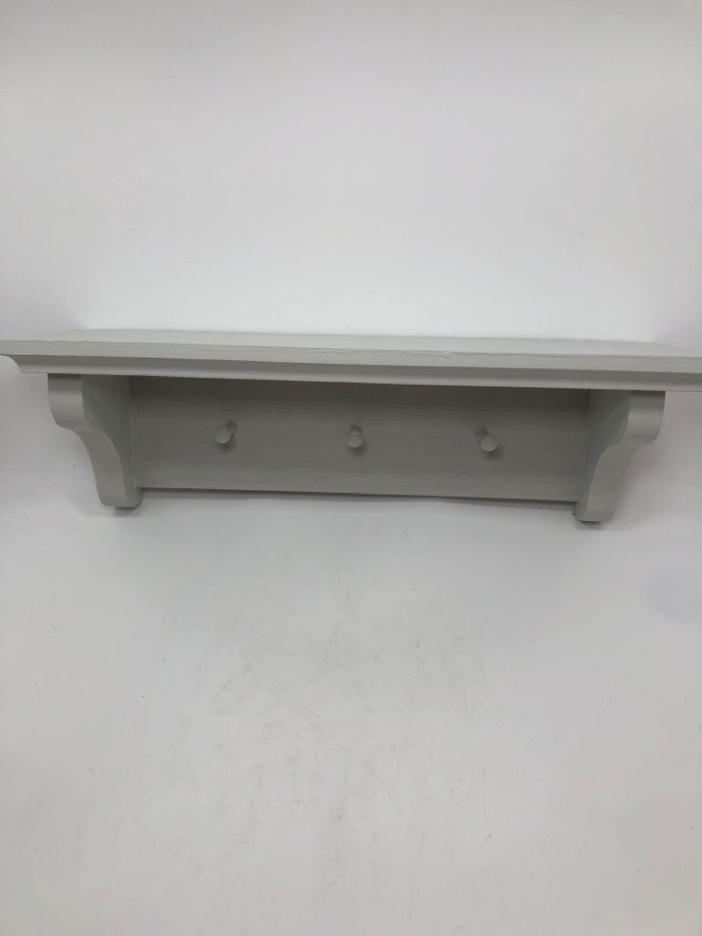 GREY PAINTED WALL SHELF W/3HOOKS.