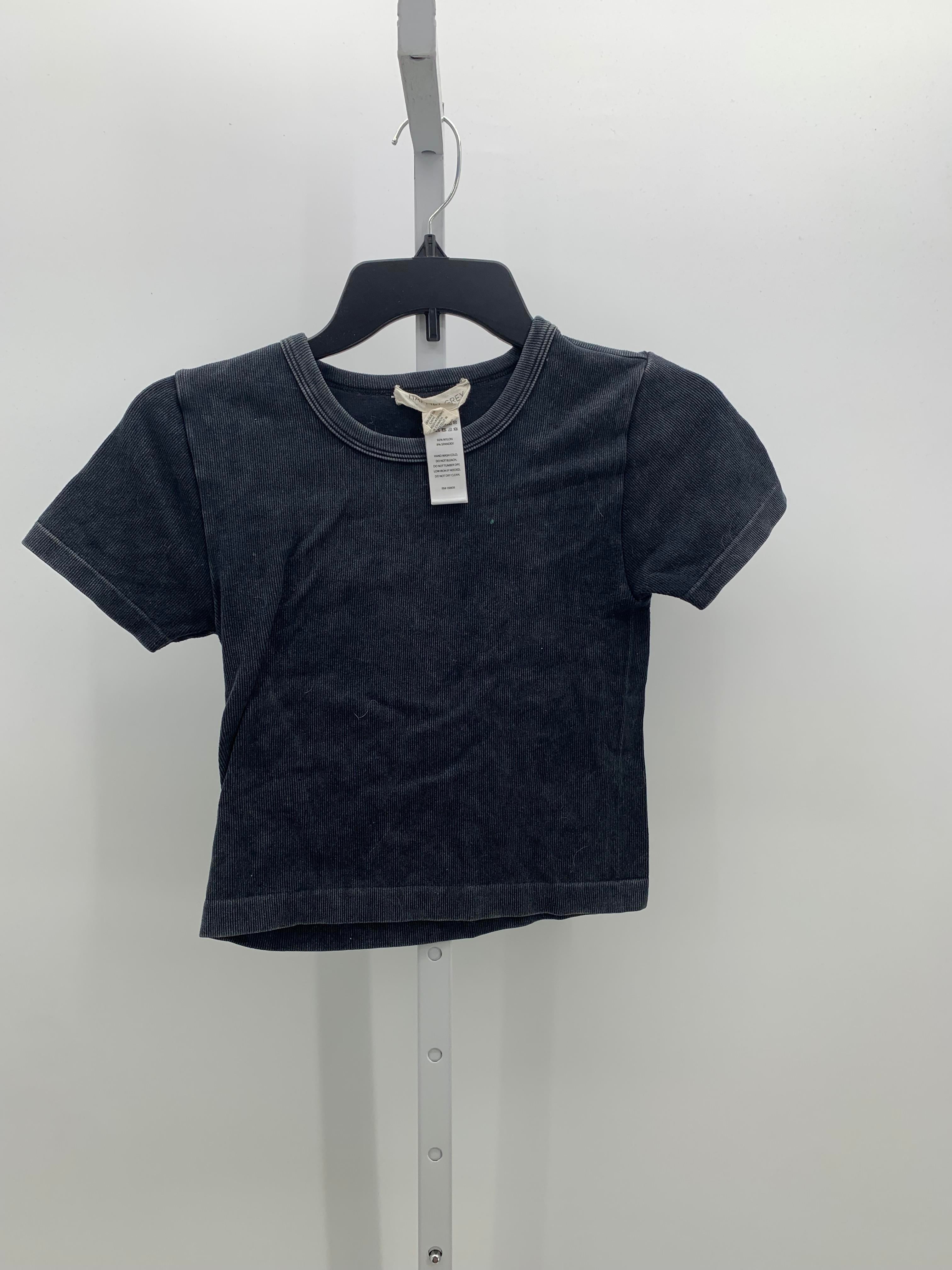 Size Small Juniors Short Sleeve Shirt