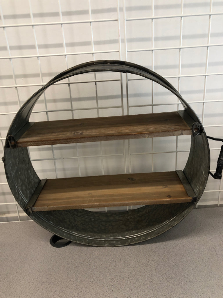LG GALVANIZED BUCKET WALL SHELF.