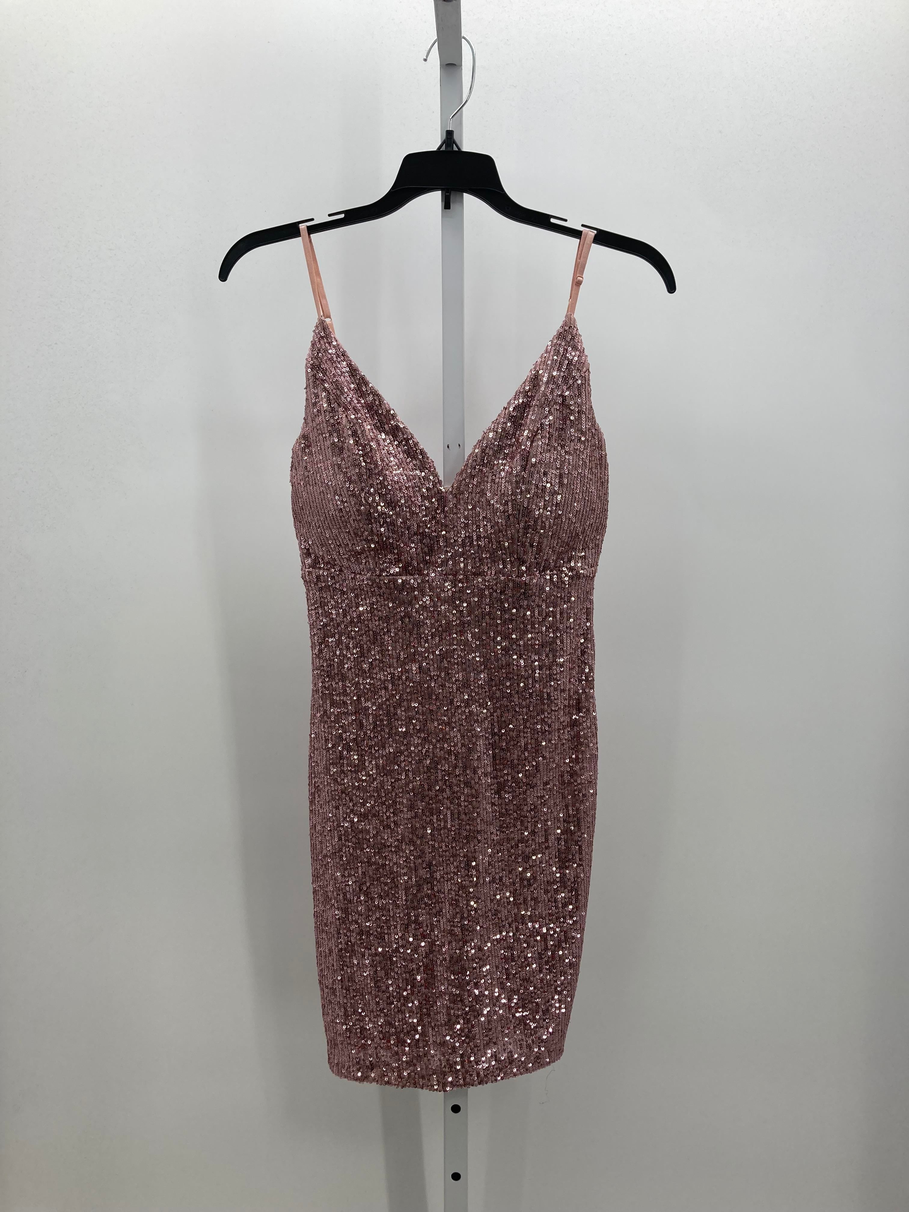 Size Small Juniors Sleeveless Dress