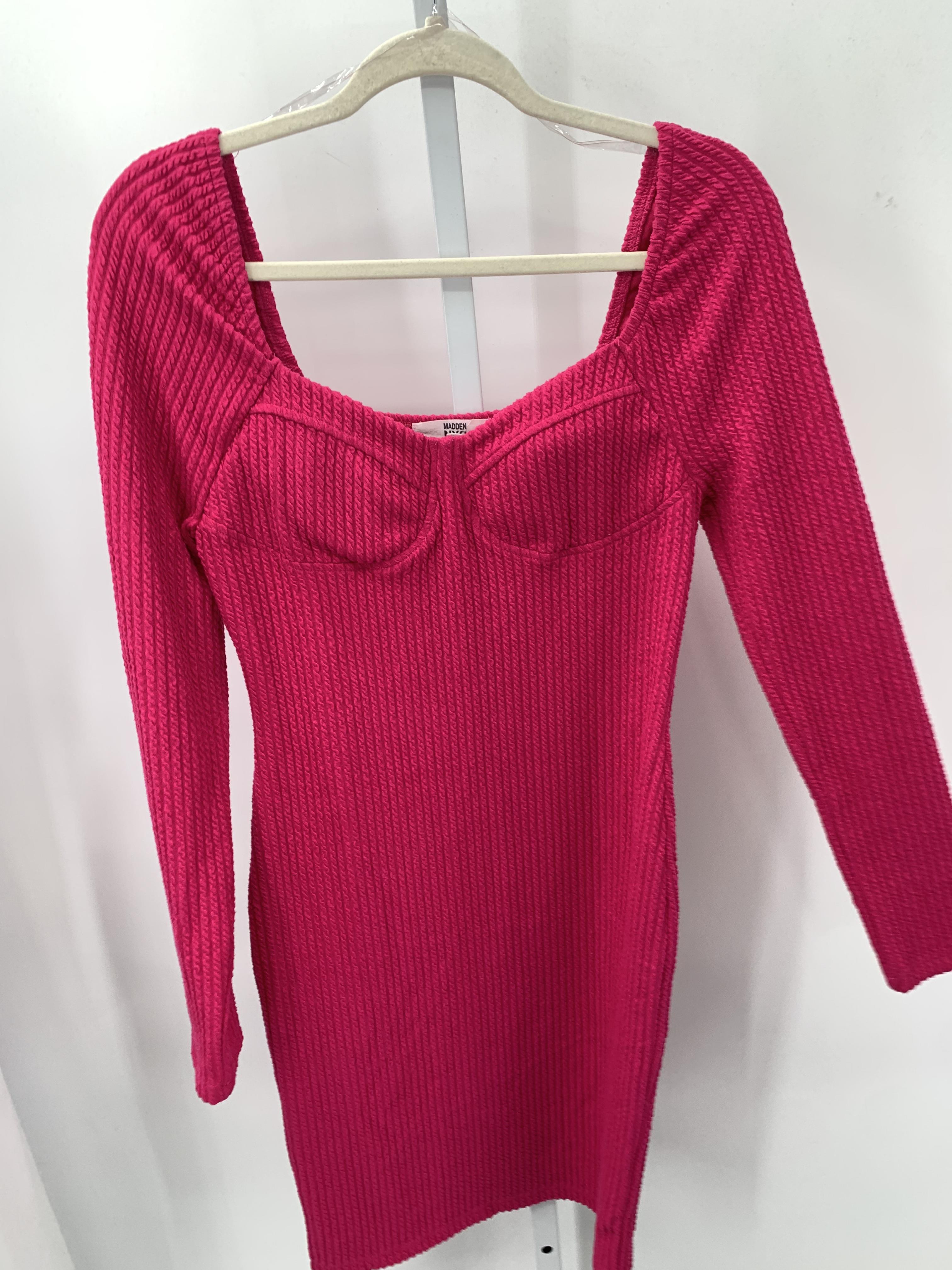 Size Medium Juniors Long Sleeve Dress