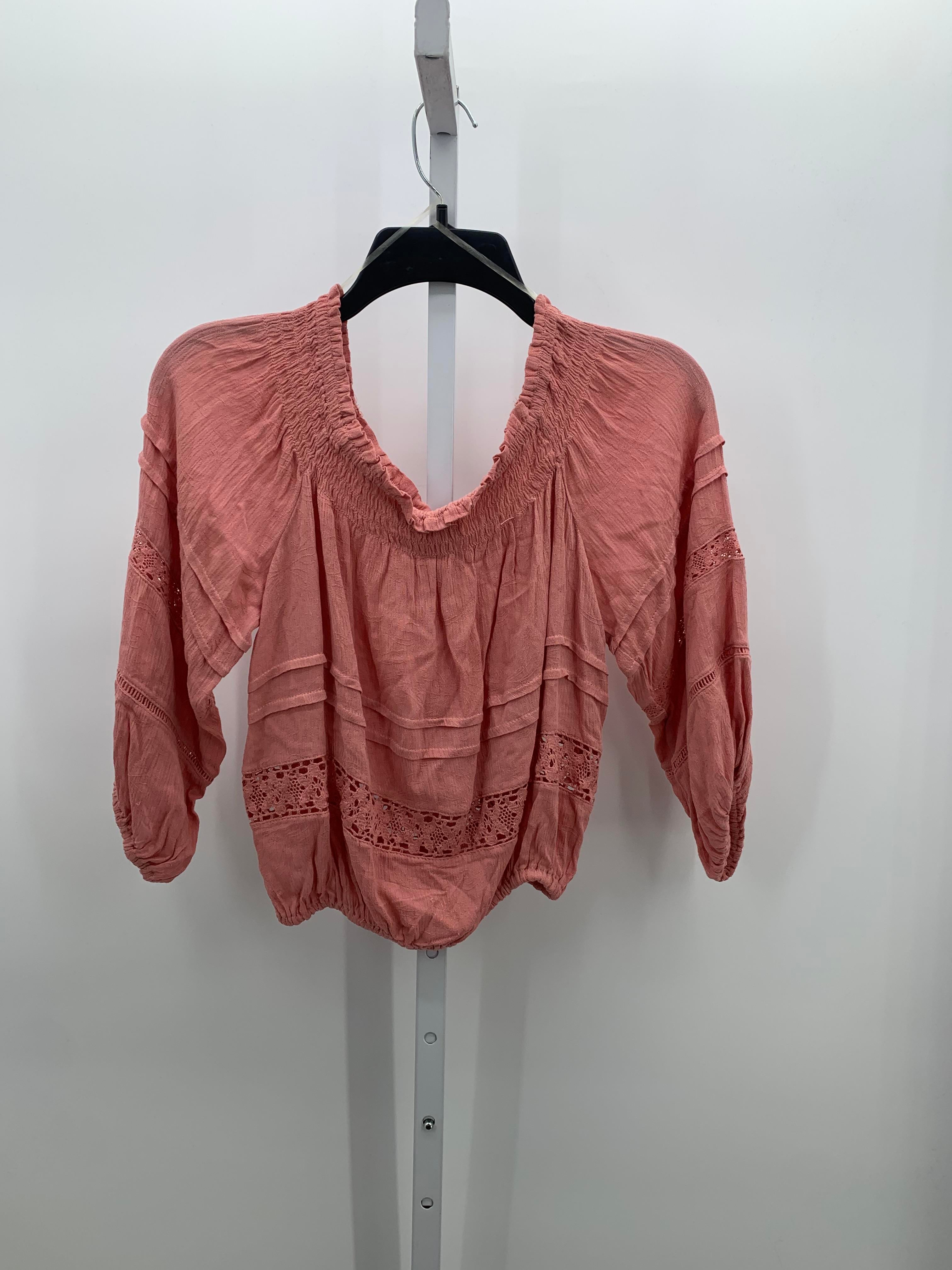 Aeropostale Size Small Juniors 3/4 Sleeve Shirt