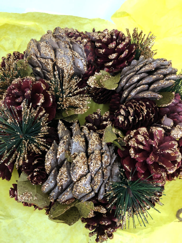 GLITTER PINE CONE WREATH.