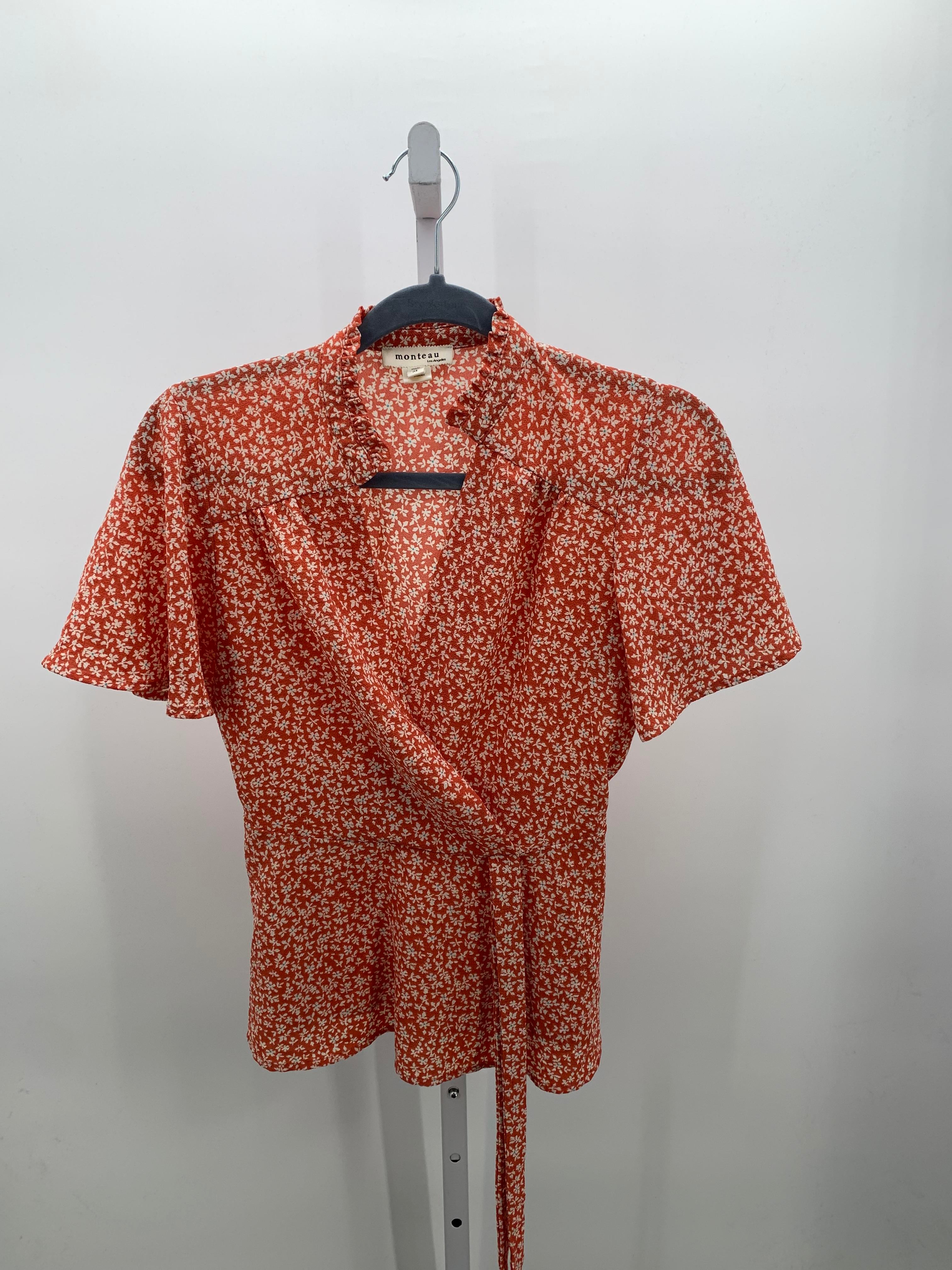 monteau Size Medium Misses Short Sleeve Shirt
