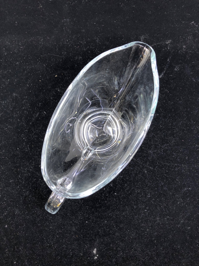 CLEAR GLASS GRAVY BOAT.