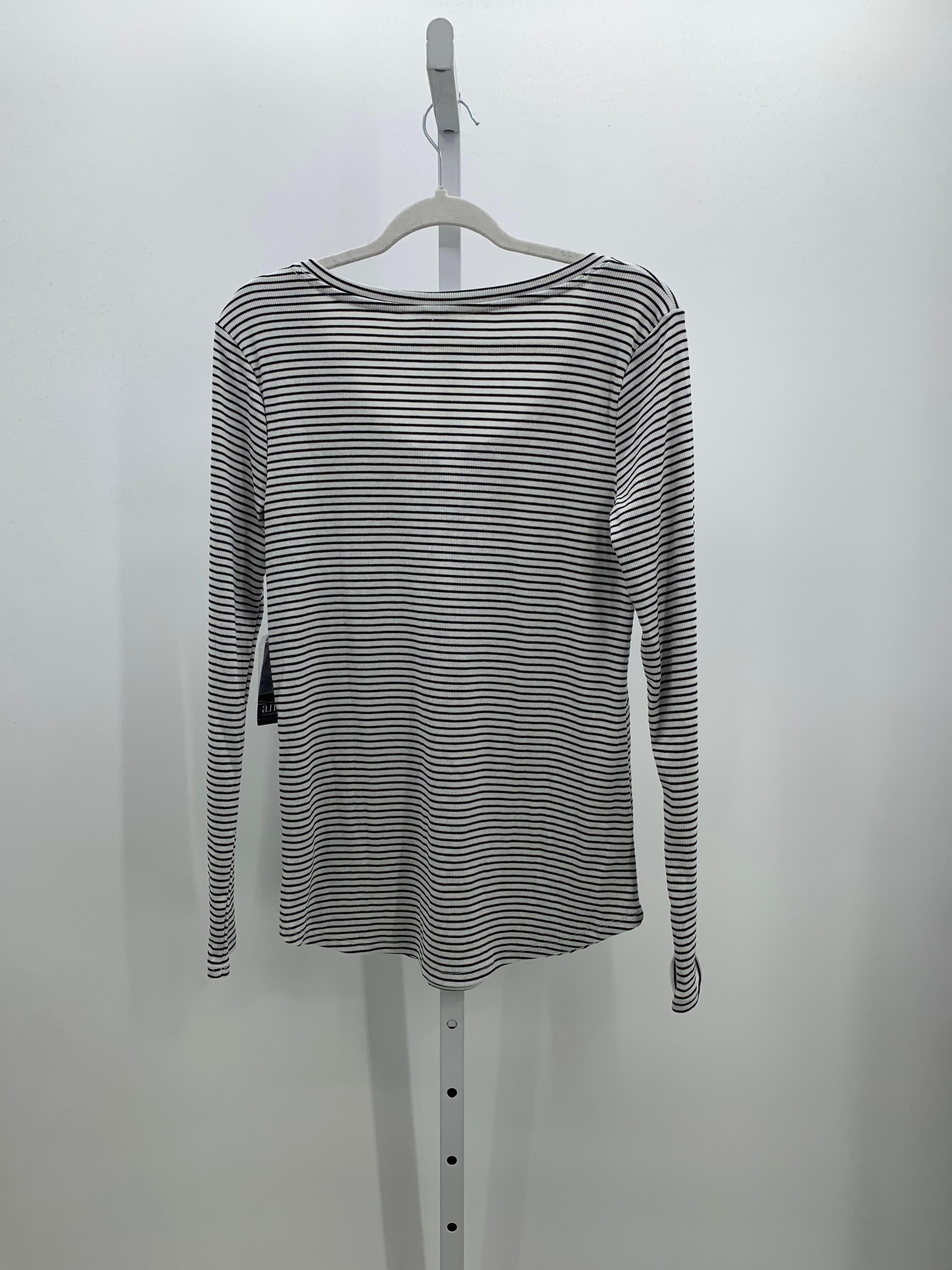 A.N.A. Size Medium Misses Long Sleeve Shirt