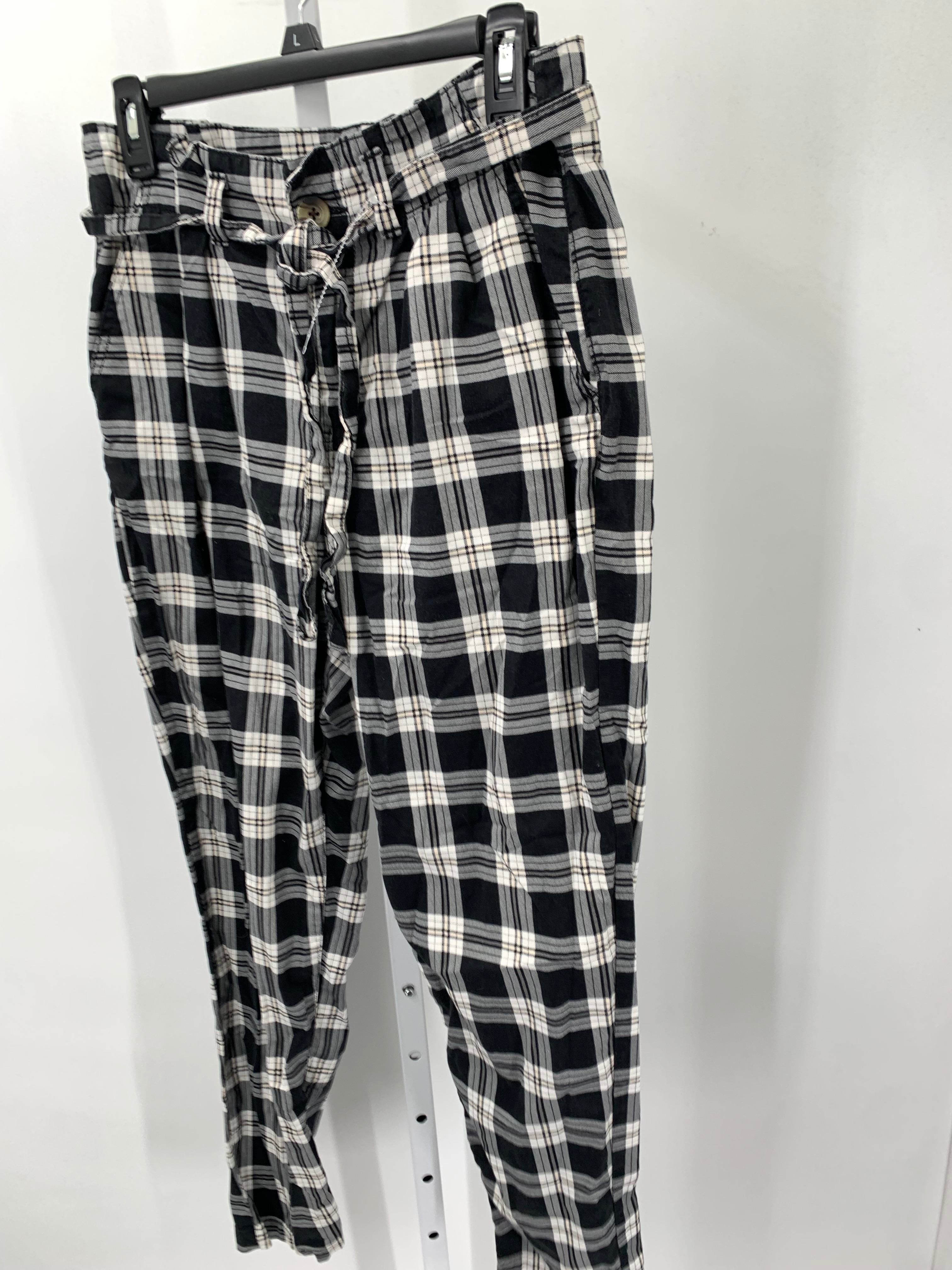 SO Size 11 Juniors Pants