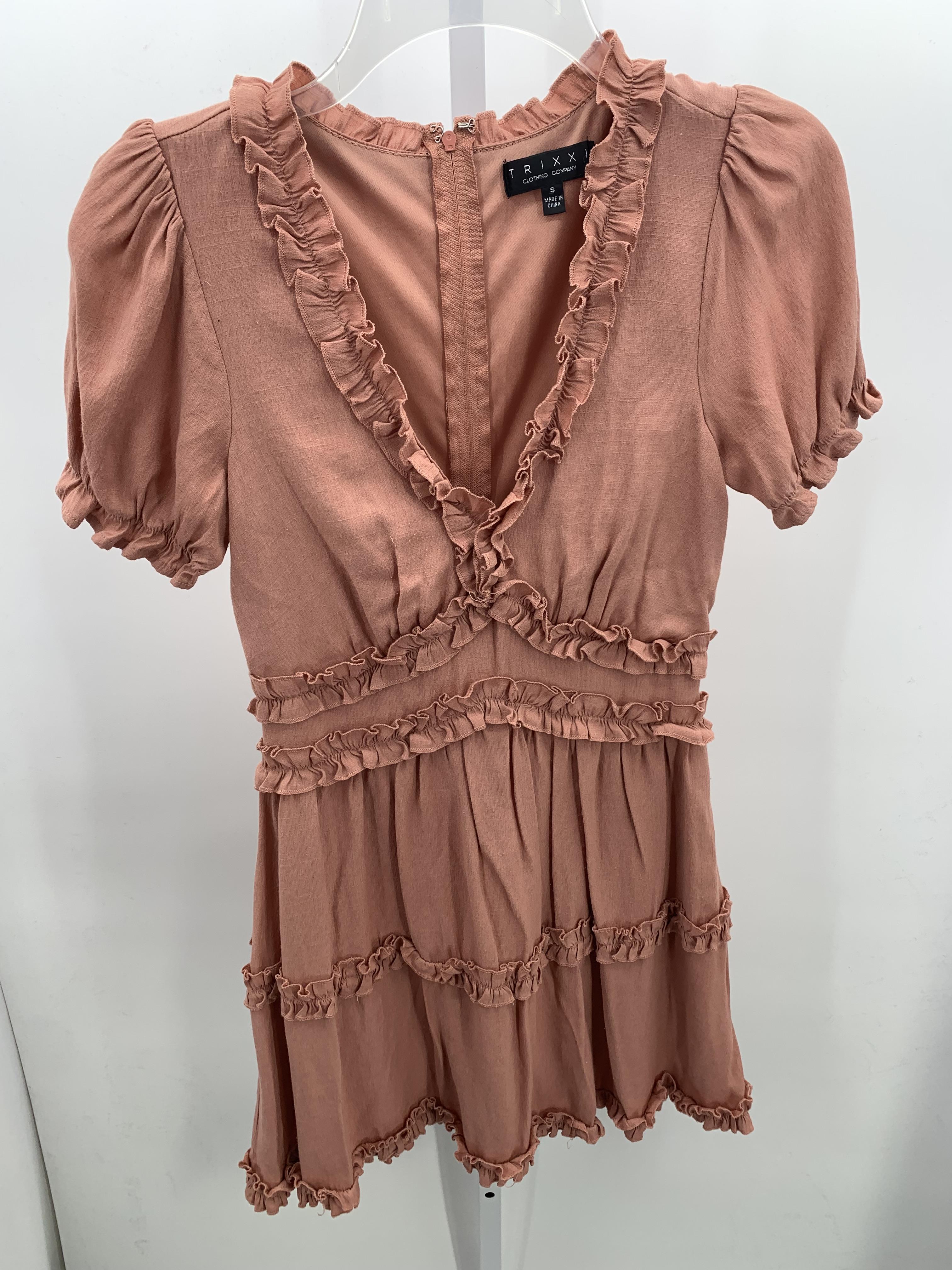 Trixxi Size Small Juniors Short Sleeve Dress