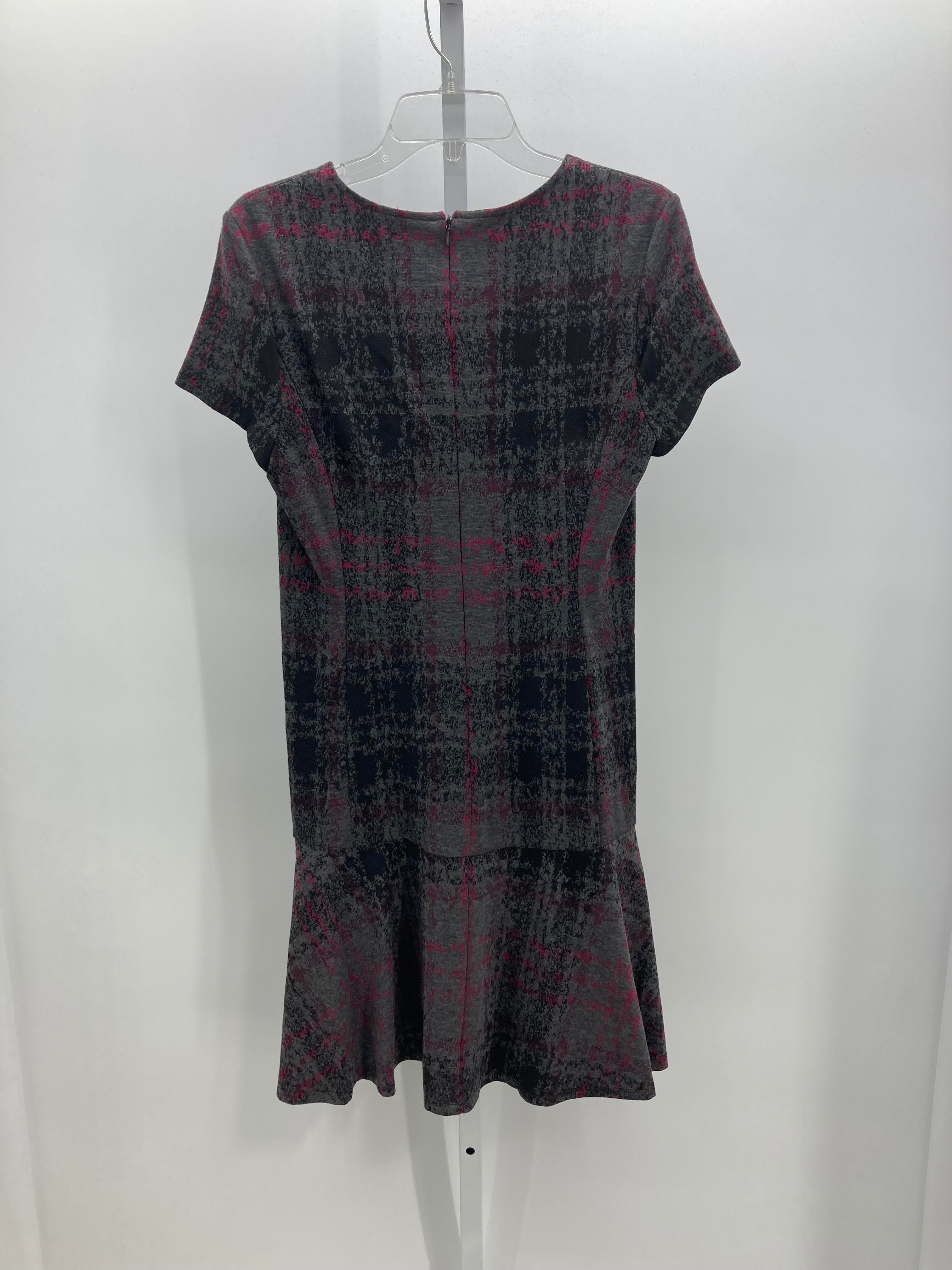 Betsey Johnson Size 8 Misses Short Sleeve Dress