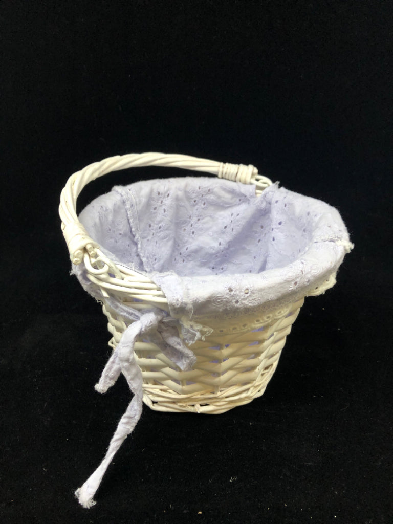WHITE BASKET W/ PURPLE LACE.