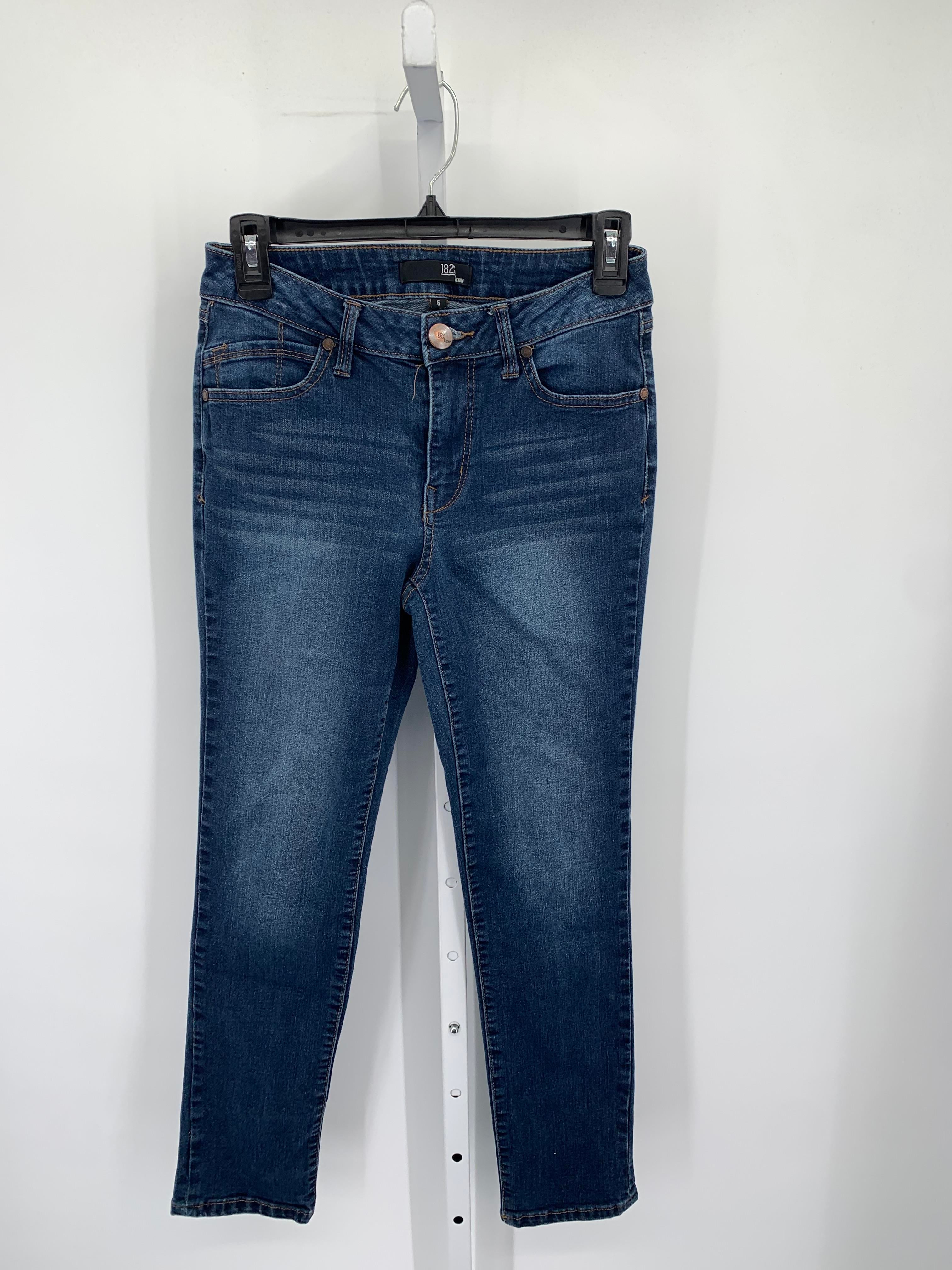 1822 Size 6 Misses Jeans