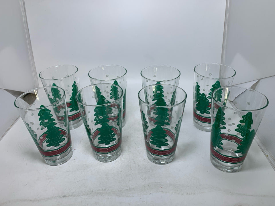 8 PRINTED CHRISTMAS TREES W/ SNOW TUMBLERS.