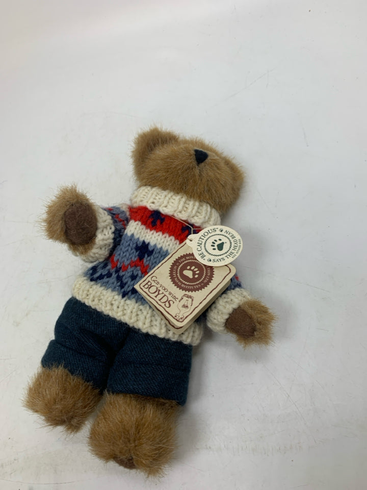 BROWN BOYDS BEAR IN SWEATER.