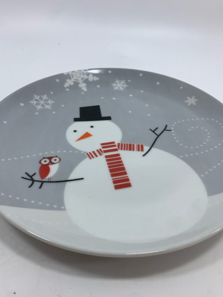 8 "LITTLE HOOT & SNOWMAN" SIDE PLATES -RACHAEL RAY.