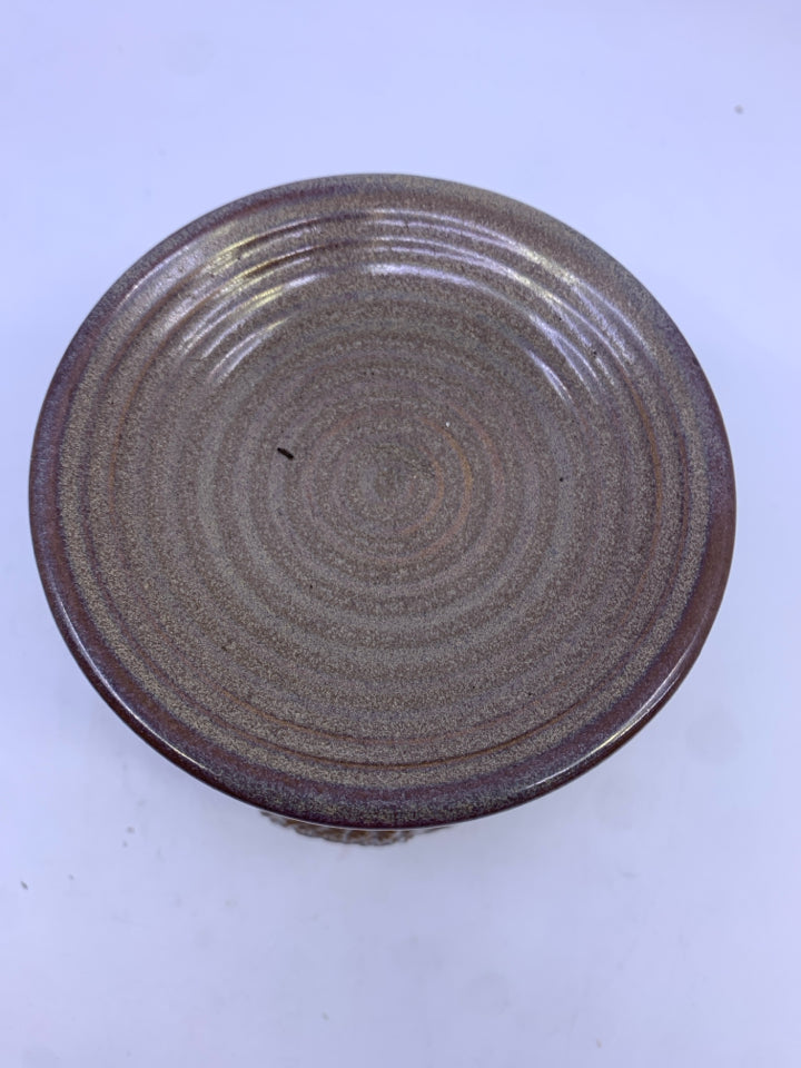 GREY EMBOSSED YANKEE CANDLE WAX WARMER.