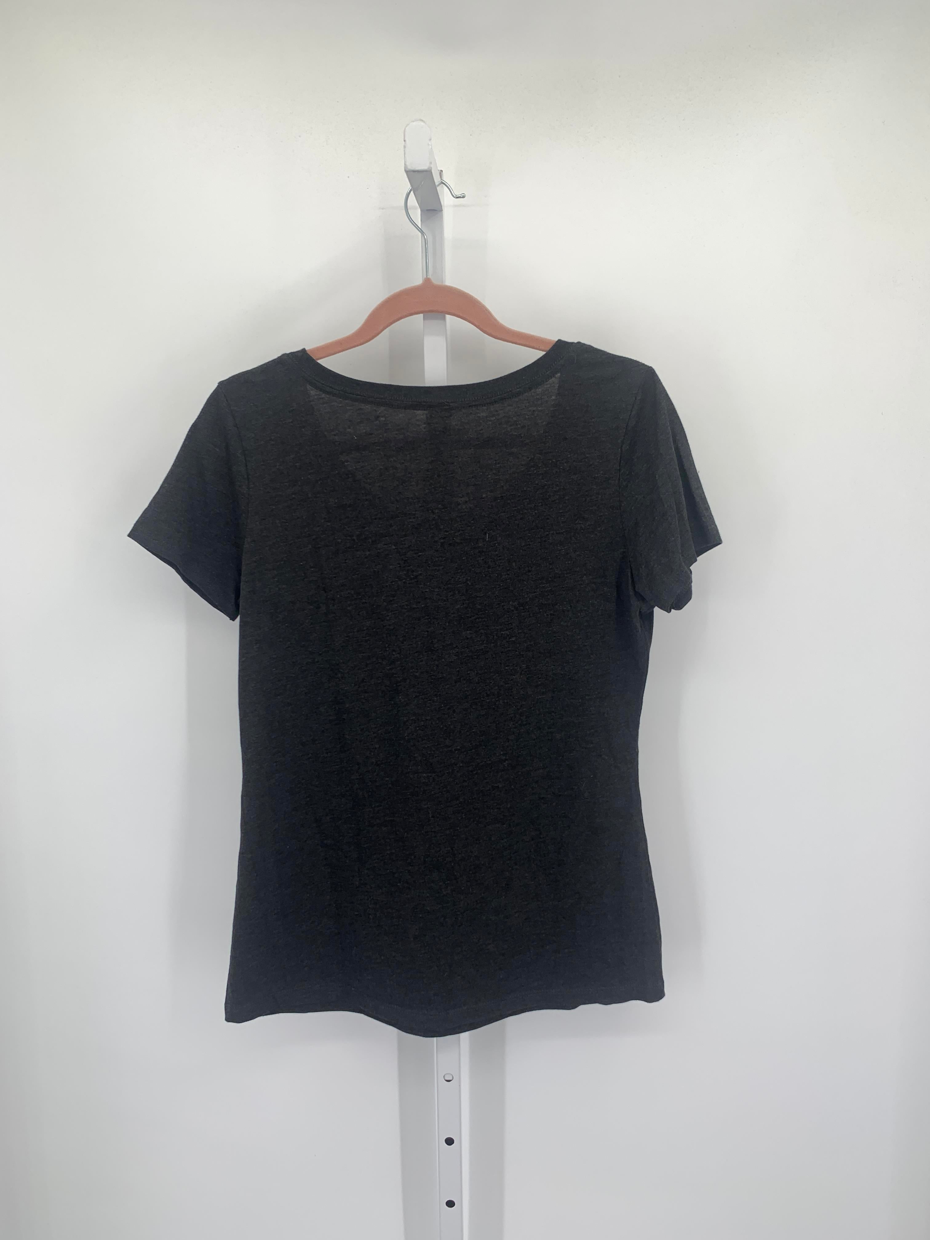 Size Extra Large Misses Short Sleeve Shirt