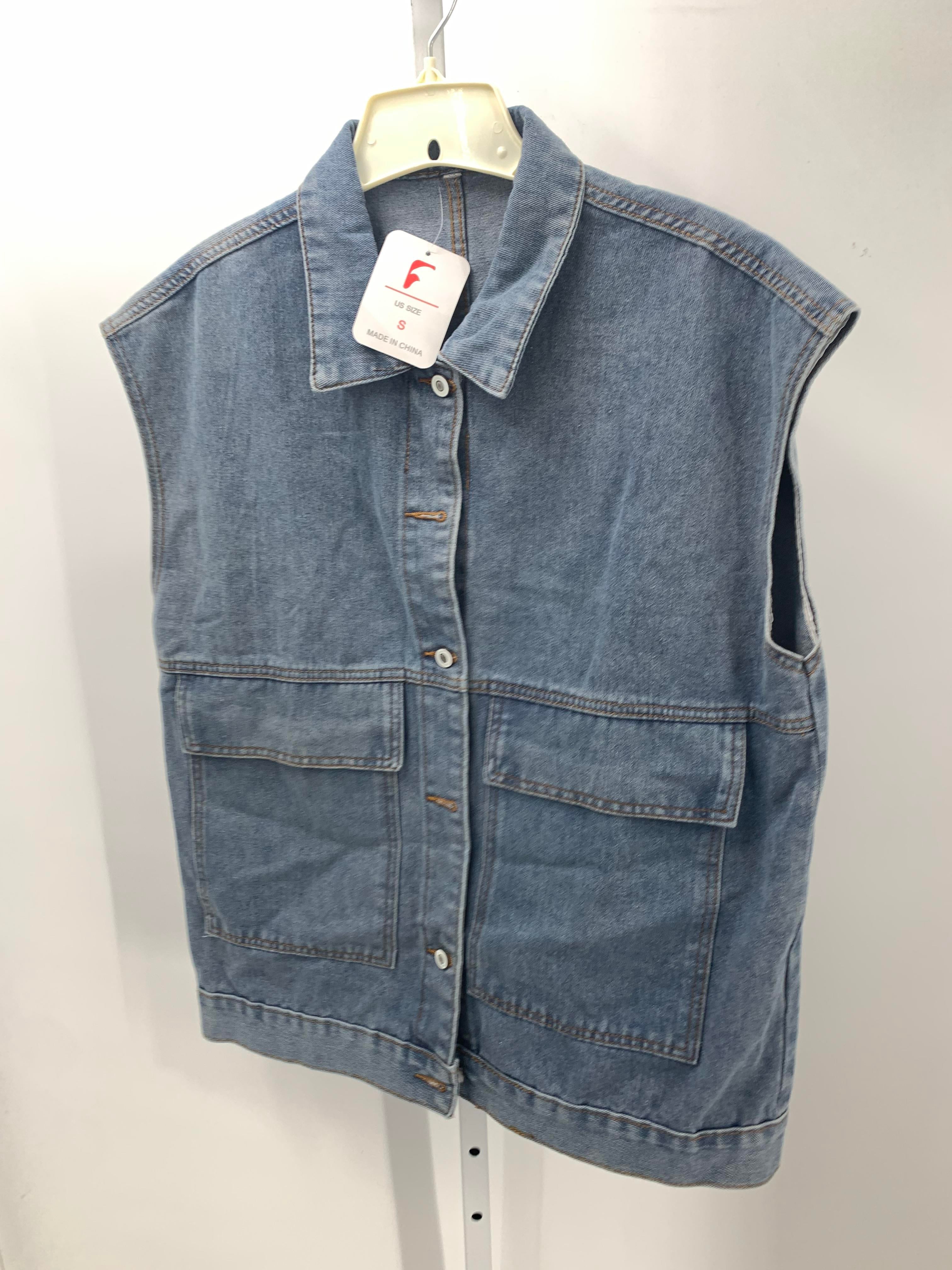 Size Small Juniors Vest