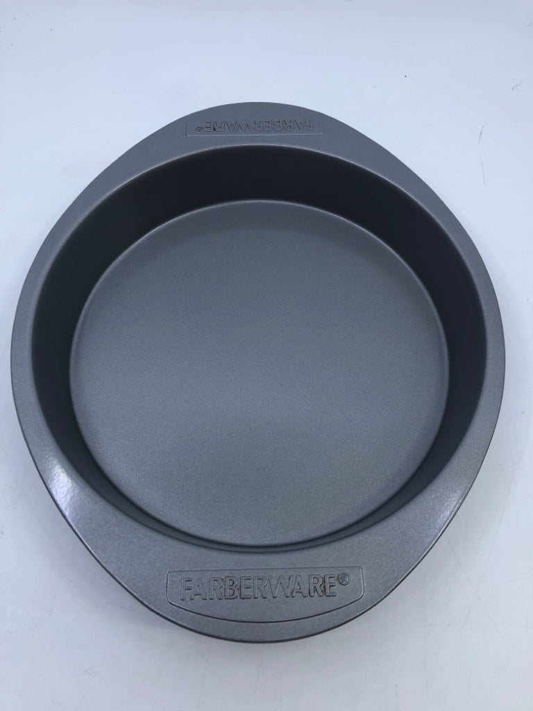 METAL PIE PLATE.