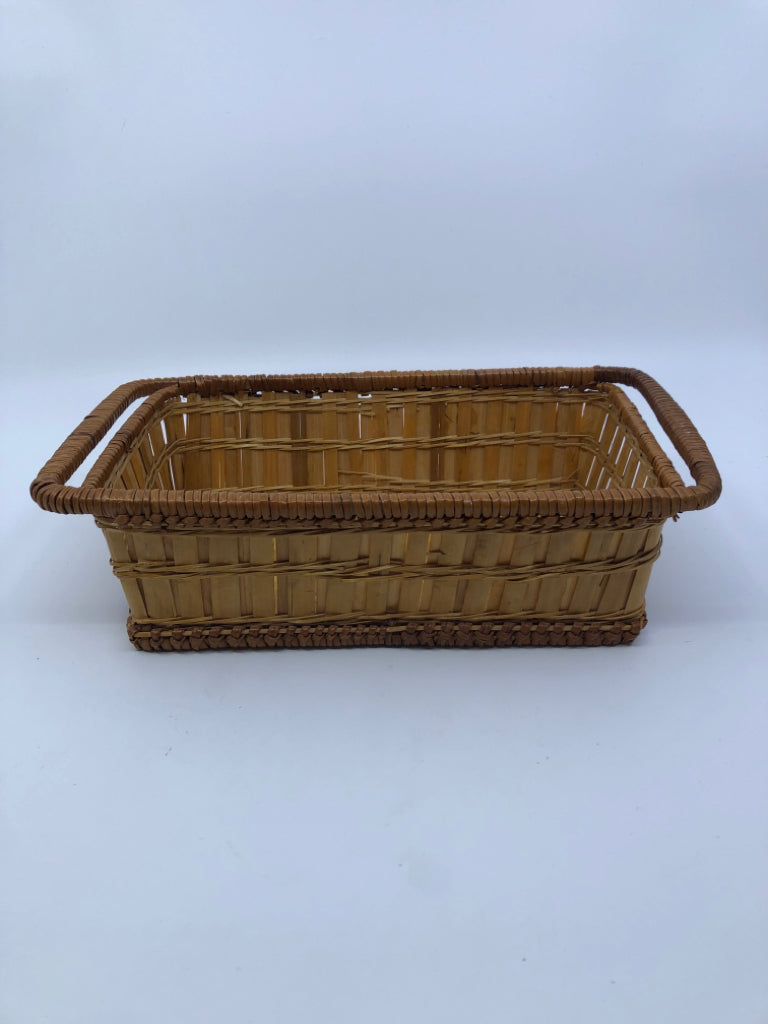 TIGHT WOVEN RECTANGLE BASKET W HANDLES.