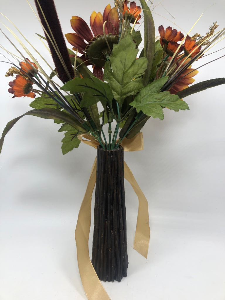 FALL BOUQUET IN STICK VASE.