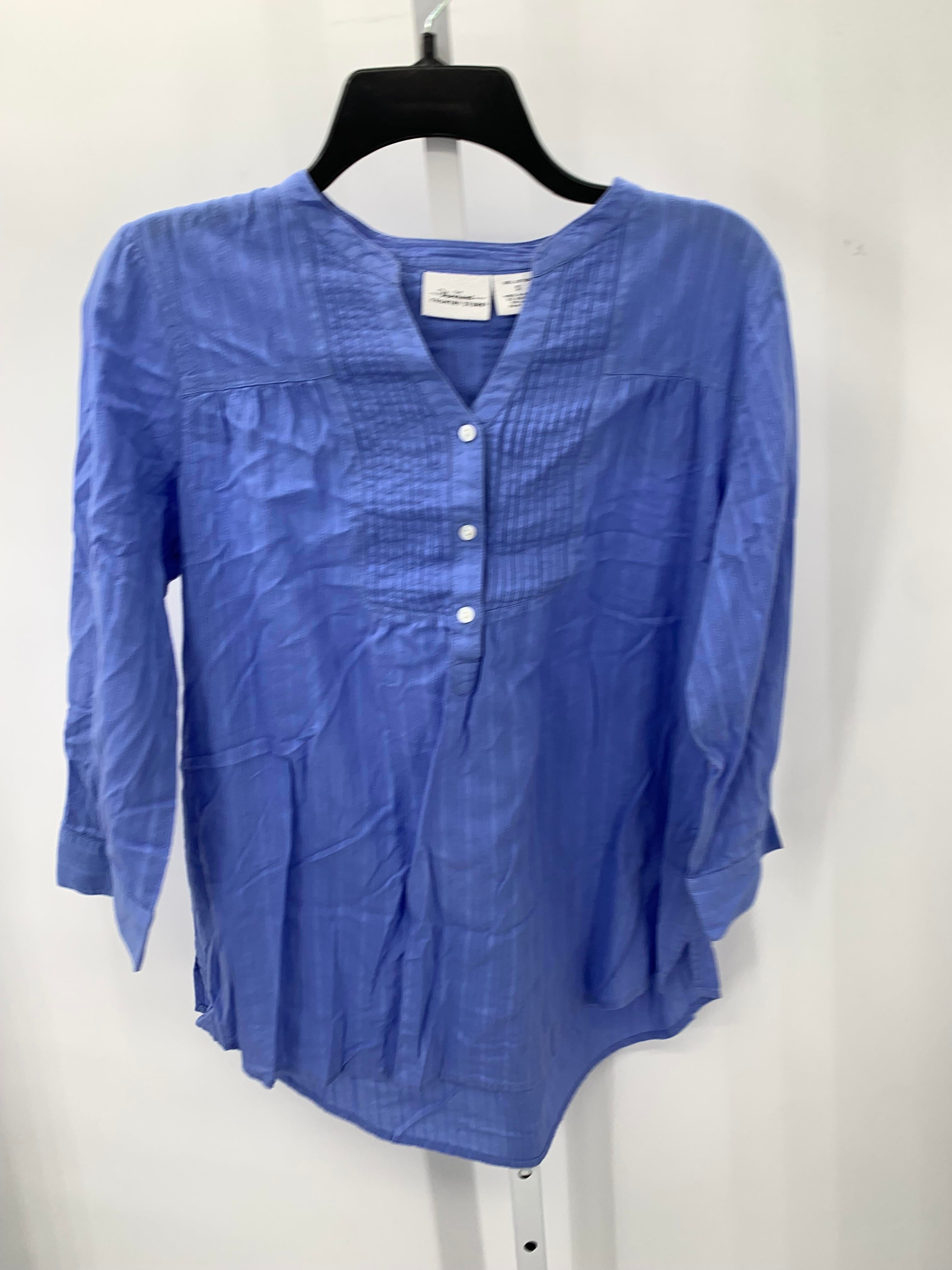 Size Small Misses 3/4 Sleeve Shirt